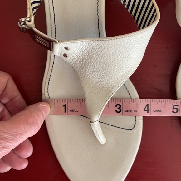 Vintage 90s Tommy Hilfiger Upper Leather Kitten Heels - Picture 8 of 8